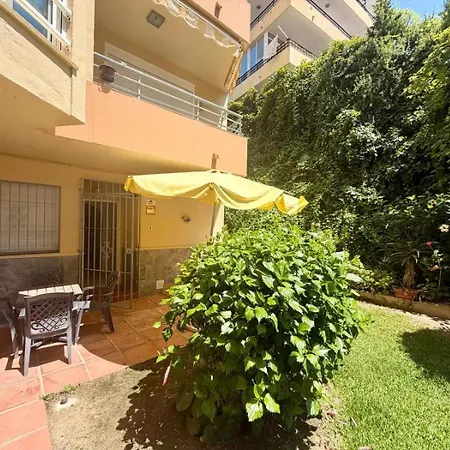 Patio De Burriana Edificio Tahití Nerja