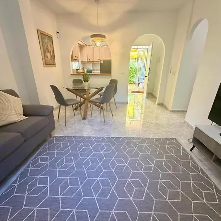 Apartamento Patio De Burriana Edificio Tahití *